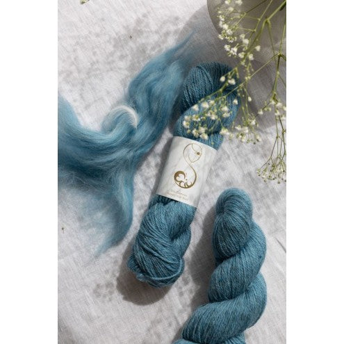 Elements DK Hank