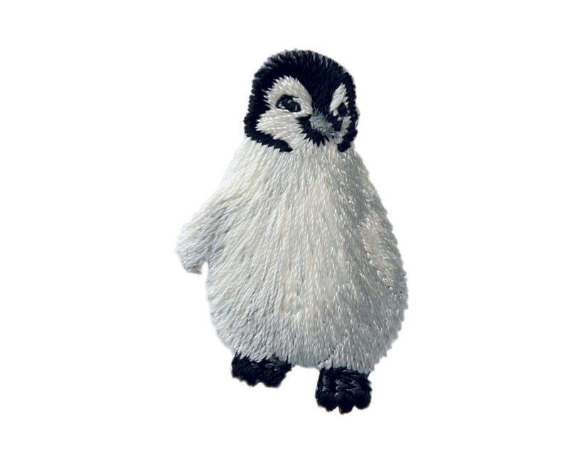 Applikationen - Tiermotive - aufbügelbar Pinguinbaby ca. 2,5x4,5 cm farbig